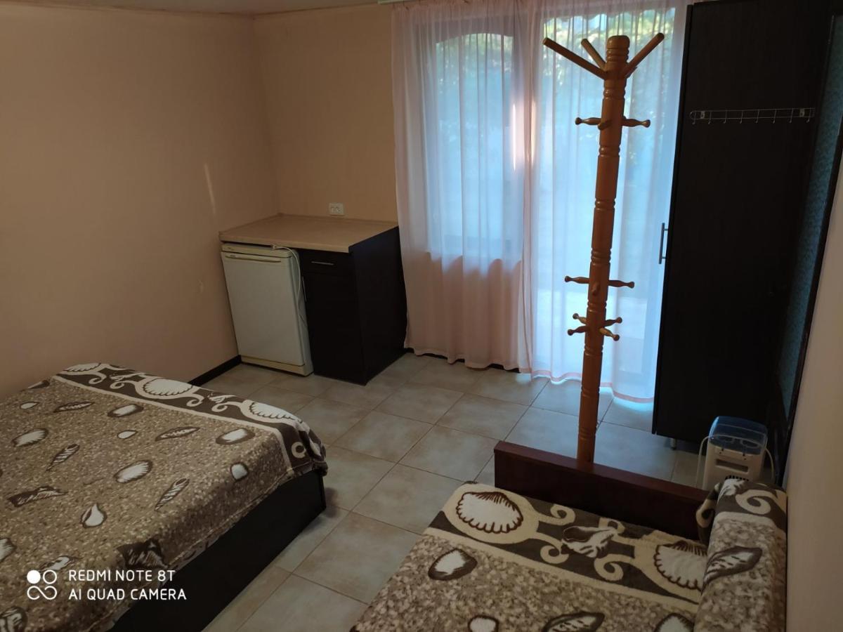 Small Guest House Novoalekszeevka Kültér fotó