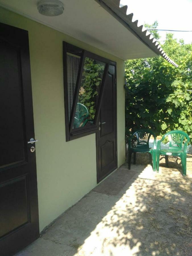 Small Guest House Novoalekszeevka Kültér fotó